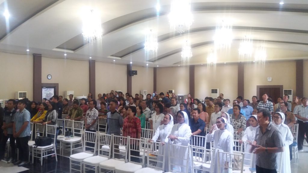 Pengurus Gereja Santo Yoseph Palembang Mendapat Penyegaran