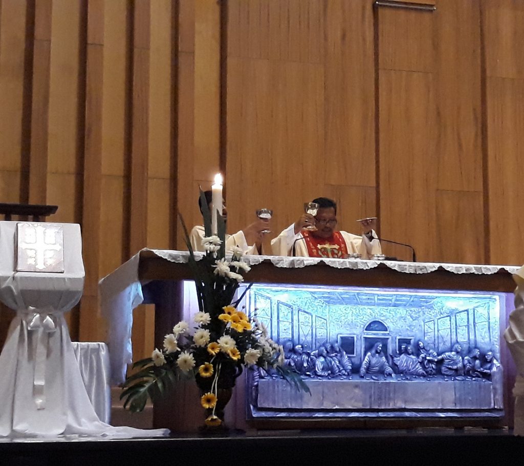 Hidup Dalam Semangat Tritunggal Mahakudus