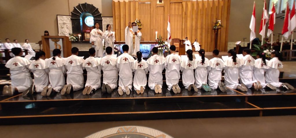 Pelantikan Pengurus Putra-Putri Altar Periode 2019-2020