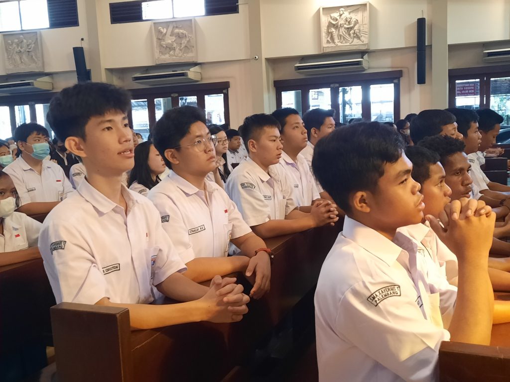 Pendidikan Sekolah Katolik Memberi Terang Bagi Dunia