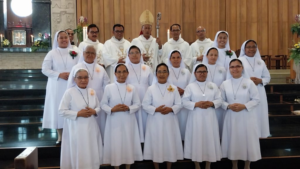 Profesi Kekal Kongregasi Suster-Suster Santo Fransiskus Charitas