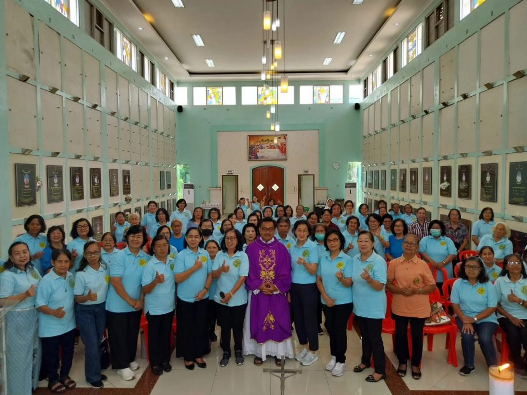 Misa Arwah Bersama PWK Santa Monika Misa Arwah Bersama PWK Santa Monika