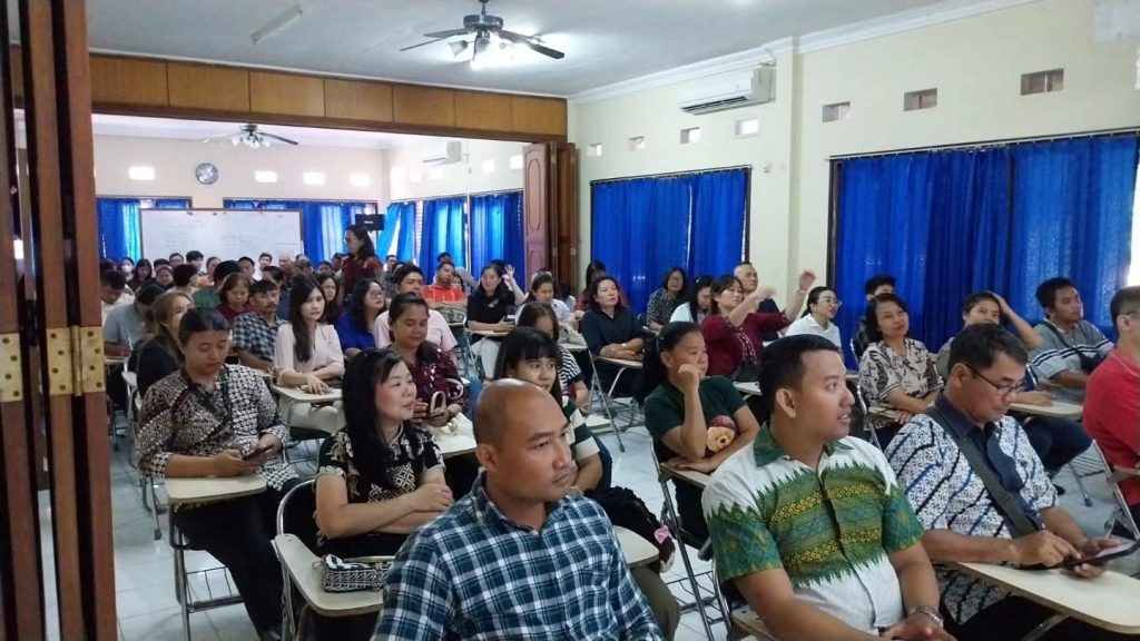 Pertemuan Perdana Orang Tua Calon Komuni Pertama Pertemuan Perdana Orang Tua Calon Komuni Pertama