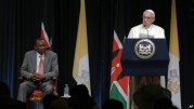 Paus: Dialog Kristen-Muslim Penting untuk Perdamaian Paus: Dialog Kristen-Muslim Penting untuk Perdamaian