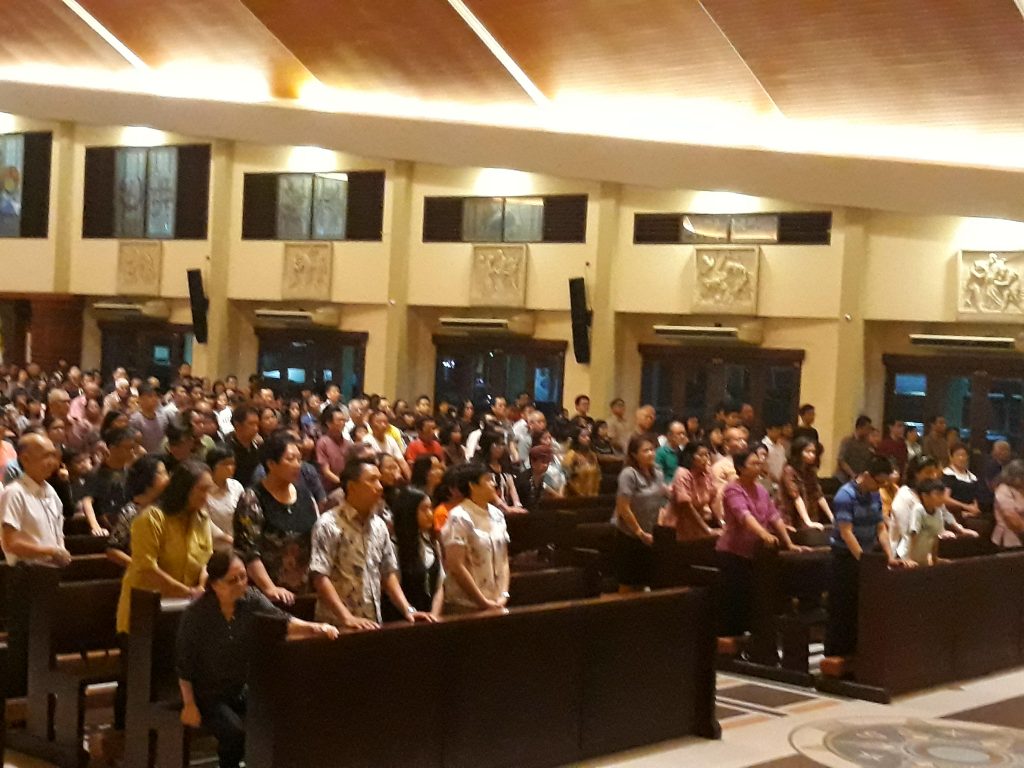Perayaan Hari Raya Tri Tunggal Mahakudus