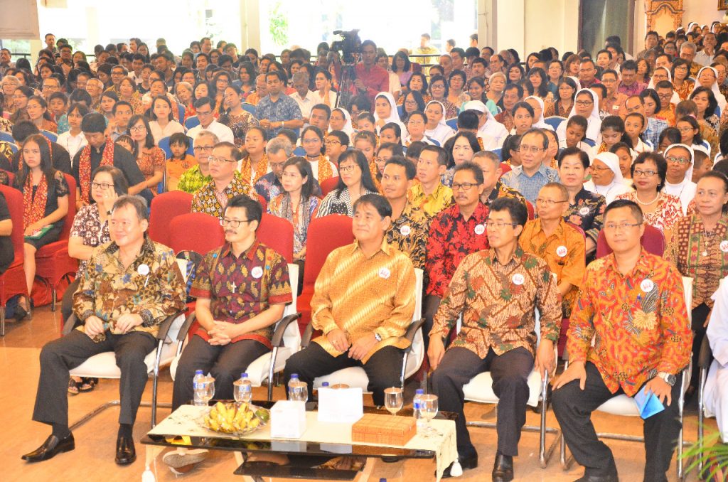 Ribuan Umat Katolik Hadiri Sosialisasi Asian Games 18 Ribuan Umat Katolik Hadiri Sosialisasi Asian Games 18
