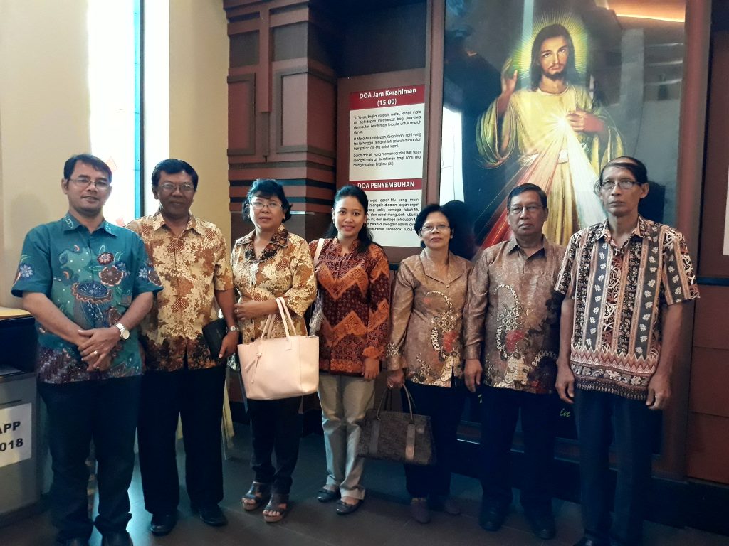 PETUGAS LITURGI BULAN OKTOBER 2018 PETUGAS LITURGI BULAN OKTOBER 2018