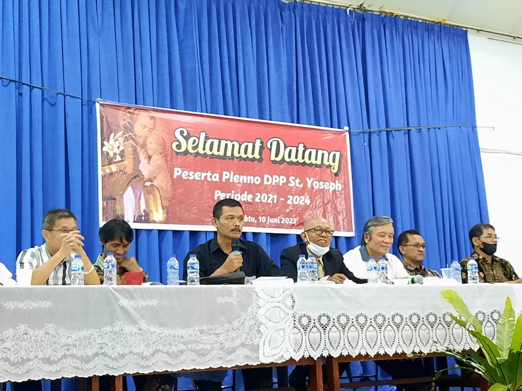 Rapat Pleno DPP Santo Yoseph Palembang Rapat Pleno DPP Santo Yoseph Palembang