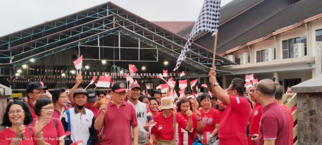 Ratusan Peserta Ikuti Jalan Santai HUT Ke 79 RI