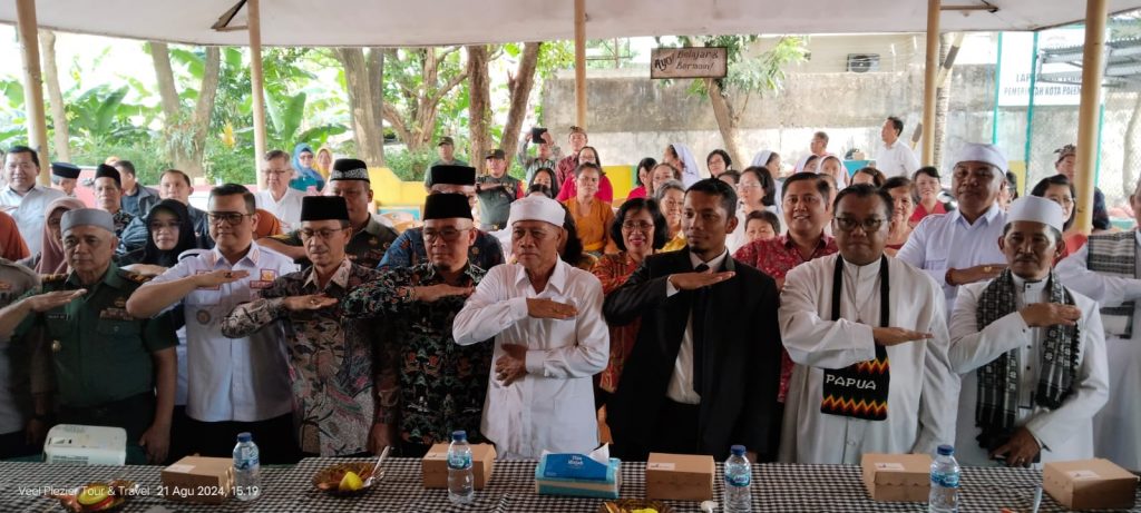 Umat Lintas Agama Rayakan HUT ke 79 RI