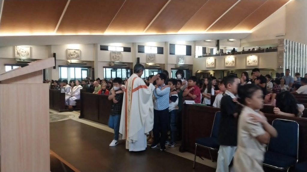 Jangan Menyebarkan Kebencian, Wartakan Kasih dan Kejujuran Jangan Menyebarkan Kebencian, Wartakan Kasih dan Kejujuran