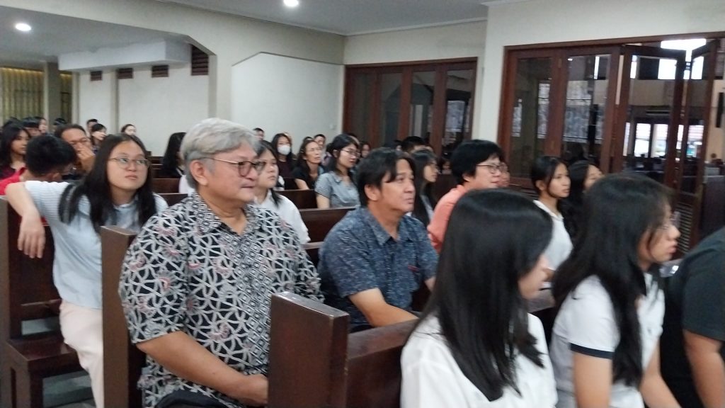 Pertemuan Perdana Calon Krisma