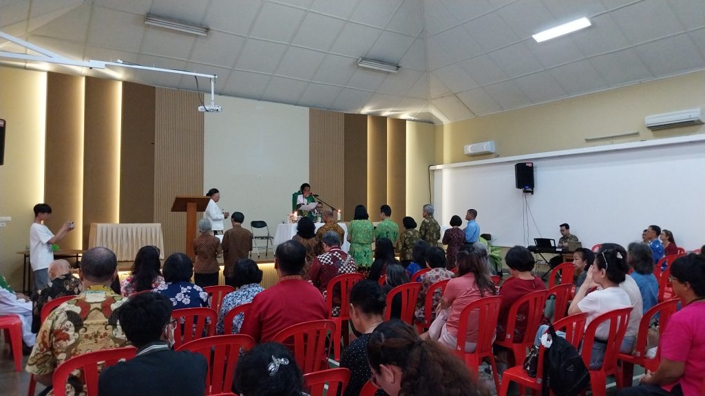 Ciptakan Kebahagiaan Keluarga Dengan Nilai Kekatolikan Ciptakan Kebahagiaan Keluarga Dengan Nilai Kekatolikan
