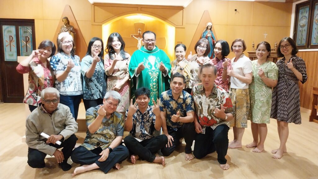 Pelantikan Pengurus Tiga Lingkungan Di Wilayah IX Pelantikan Pengurus Tiga Lingkungan Di Wilayah IX