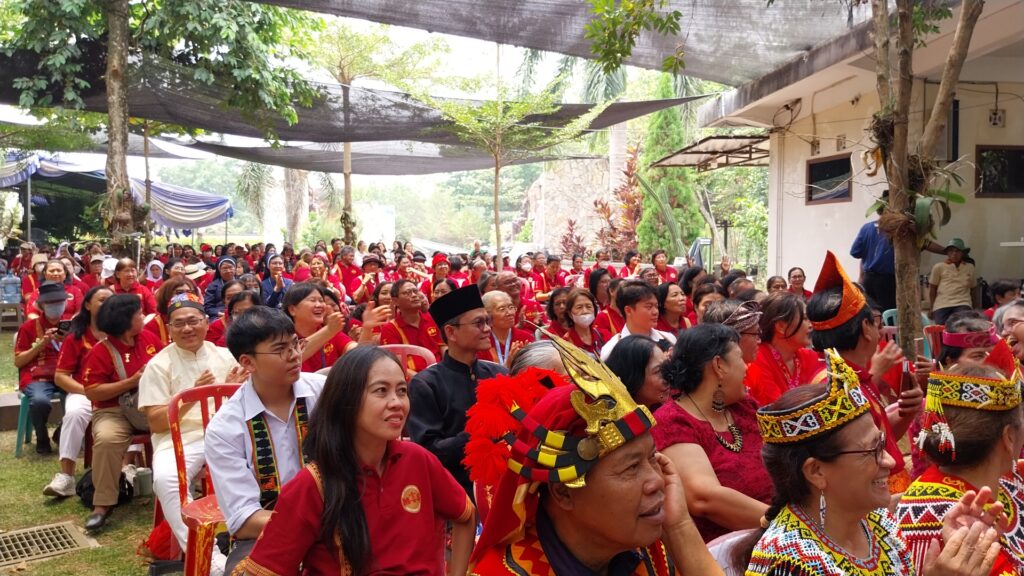 22 Ribu Legioner Siap Menerima Panggilan Dan Perutusan Dari Tuhan Untuk Menghadirkan Kristus Kepada Sesama 22 Ribu Legioner Siap Menerima Panggilan Dan Perutusan Dari Tuhan Untuk Menghadirkan Kristus Kepada Sesama
