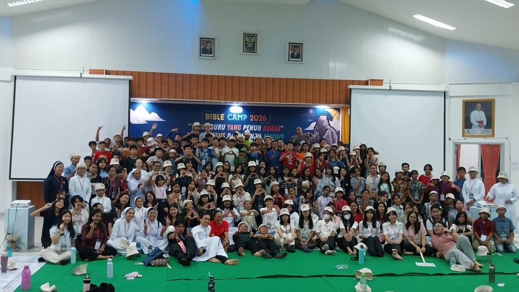 Bible Camp 2026 : Diutus Menjadi Pribadi Baru Dan Membawa Perubahan Yang Baik Bible Camp 2026 : Diutus Menjadi Pribadi Baru Dan Membawa Perubahan Yang Baik
